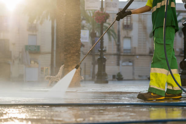 Best Gutter Cleaning  in Union, OR